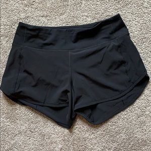 Lulu Speed Up Short 4” Size 6 Tall
